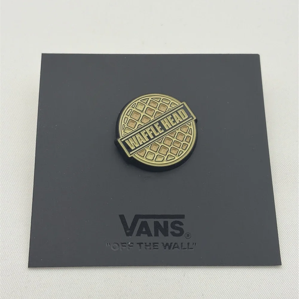 Vans Off The Wall Waffle Head Promo Lapel Hat Pin